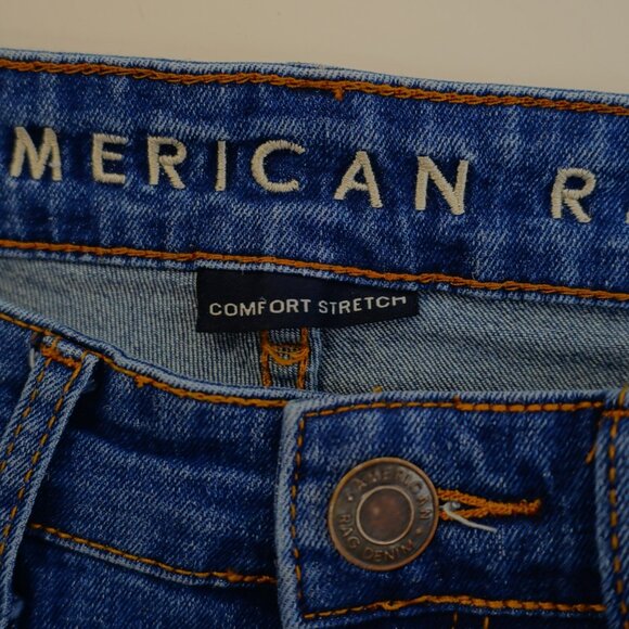 American Rag Comfort Stretch Blue Denim Jeans 31 / 31.5 Mid Rise Stone Wash Whis - Picture 9 of 10